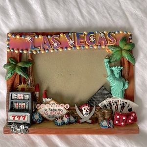 ☘️2/$15☘️ Las Vegas Photo frame